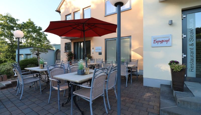 Taras - Christiana's Wein & Art Hotel Wein & ArtHotel