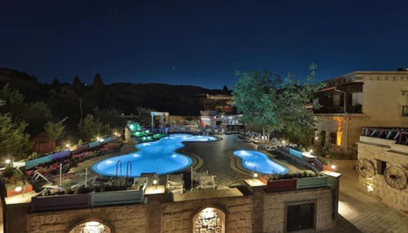 Süit - Holiday Cave Hotel