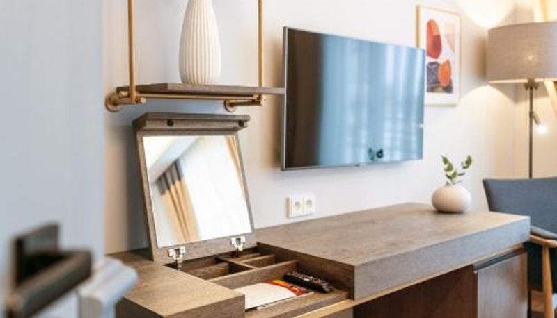Camera - SEETELHOTEL Pommerscher Hof das Wellnesshotel im Herzen der Kaiserbäder mit direktem Zugang zur Wellnessoase Shehrazade