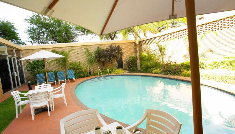 Pool - GARDEN COURT KIMBERLEY