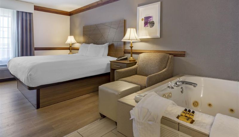 Zimmer - Best Western Plus South Hill Inn