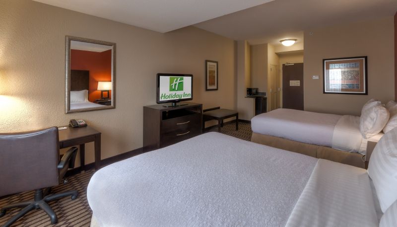 Room - Holiday Inn OKLAHOMA CITY NORTH-QUAIL SPGS by IHG