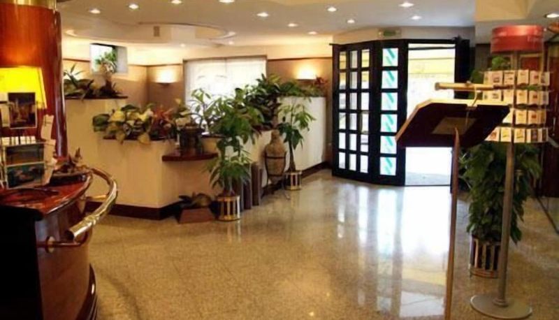 Sala - Hotel Crystal & Residence