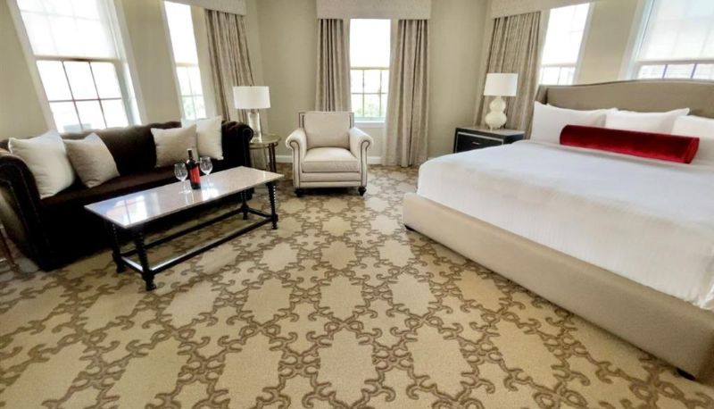 Suite - Henley Park Hotel