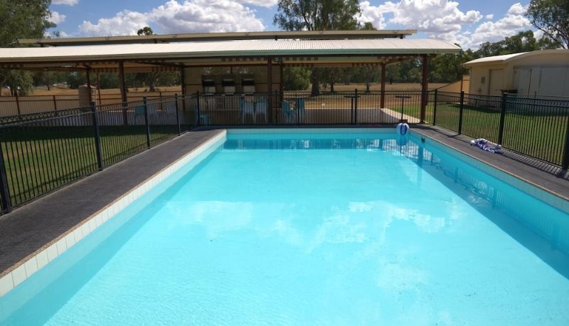 Pool - Nandewar Motor Inn