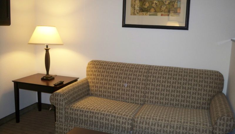 Süit - Holiday Inn Express & Suites OMAHA I - 80 by IHG