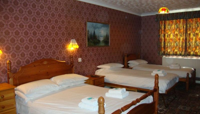 Chambre Familiale - Mayfield Hotel