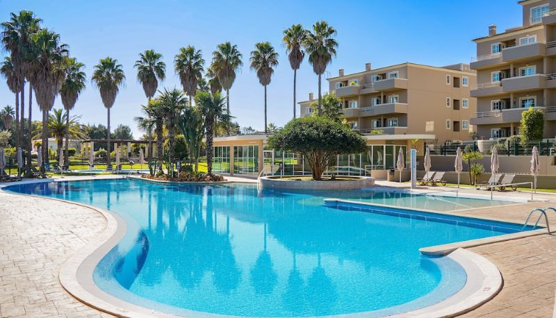 Pool - Vitors Plaza