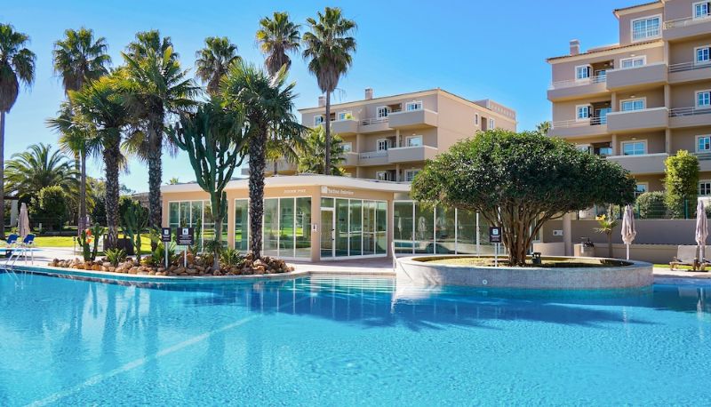 Pool - Vitors Plaza