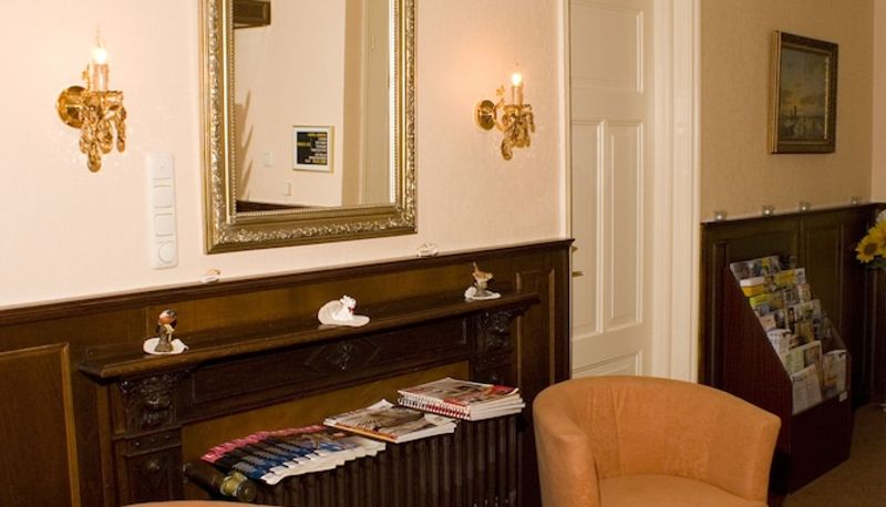 Hall - Hotel Excelsior