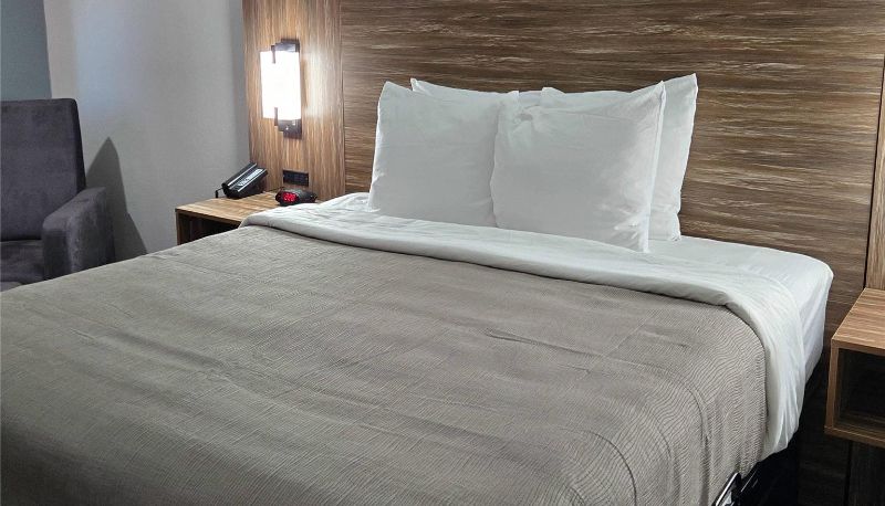 Zimmer - Quality Inn Ponca City