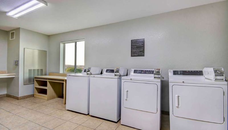 Innenbreich - MOTEL 6 SAN ANTONIO BANDERA RD