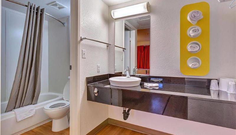 Zimmer - Super 8 by Wyndham Santa Rosa North