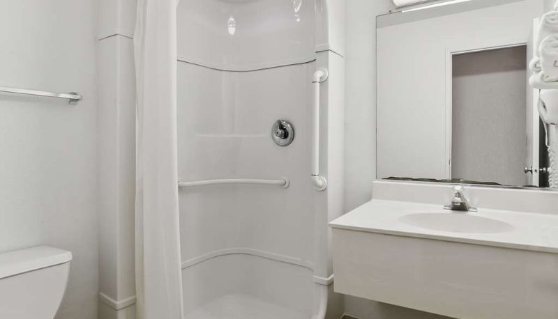 Vierpersoonskamer - Americas Best Value Inn Lincoln Airport