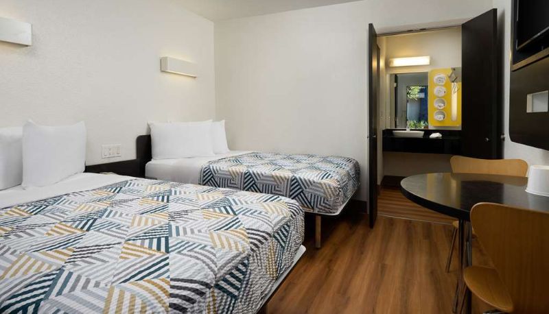 Kamer - Motel 6 Santa Barbara - Goleta