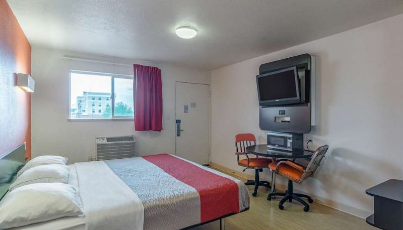Camera - MOTEL 6 RIVERTON