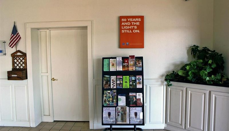 Lobby - MOTEL 6 SALLISAW