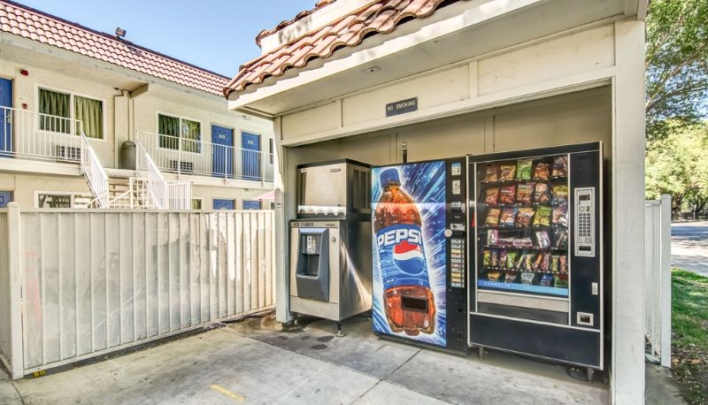 Vista interna - MOTEL 6 STOCKTON NORTH