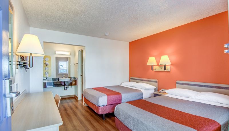 Habitación - MOTEL 6 STOCKTON-CHARTER WAY WEST