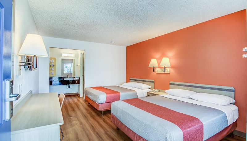 Habitación - MOTEL 6 STOCKTON-CHARTER WAY WEST