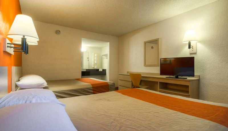 Vierbettzimmer - MOTEL 6 PALM SPRINGS-RANCHO MIRAGE