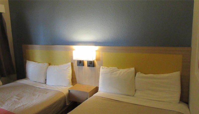 Camera - Park Inn by Radisson Wells