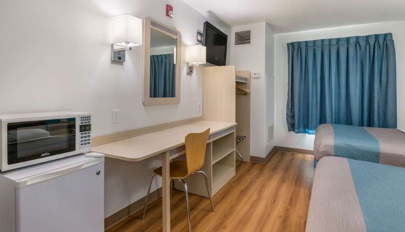 Quadrupla - MOTEL 6 ROSWELL