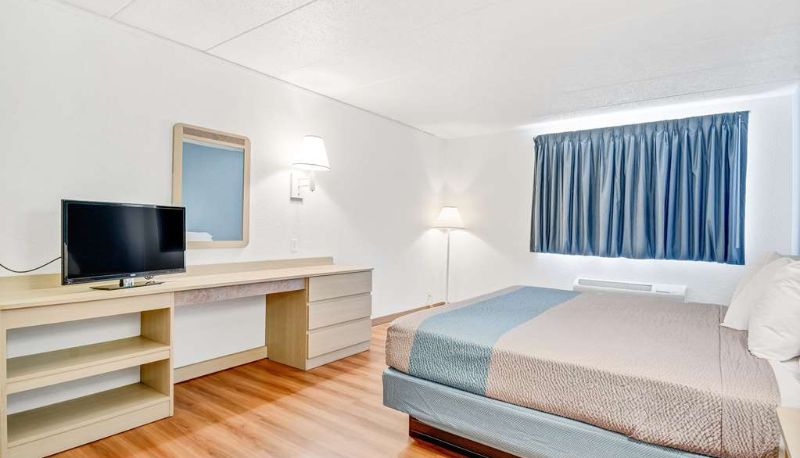 Camera - MOTEL 6 BIG SPRINGS NE