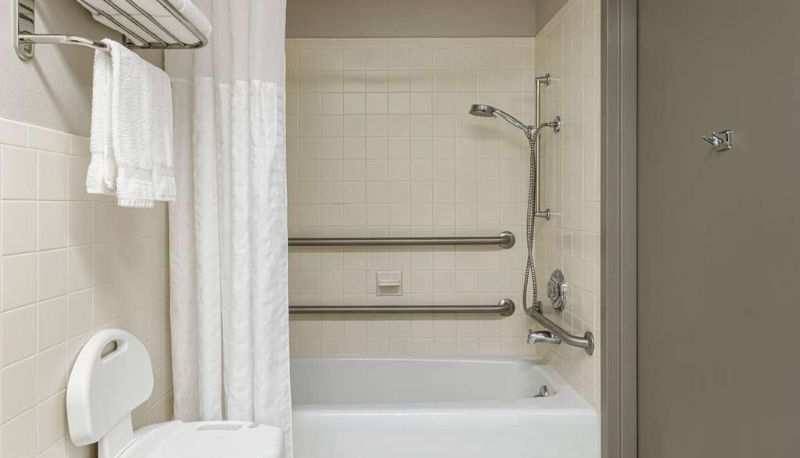 Habitación - Days Inn by Wyndham Grand Island I-80