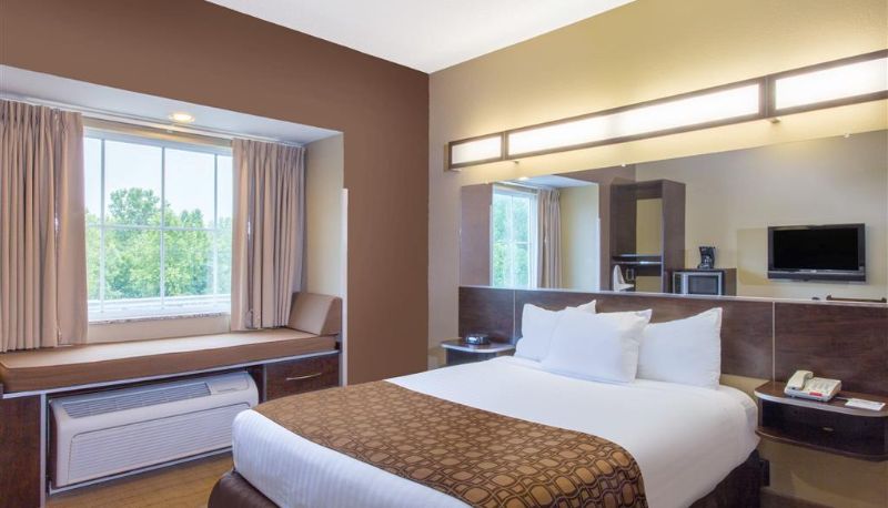 Camera - Microtel Inn & Suites by Wyndham Mansfield