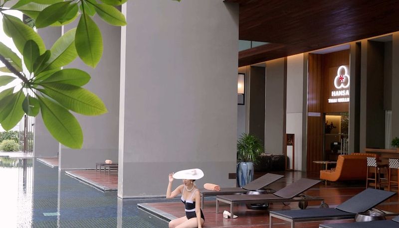 Pool - Hansar Bangkok Hotel