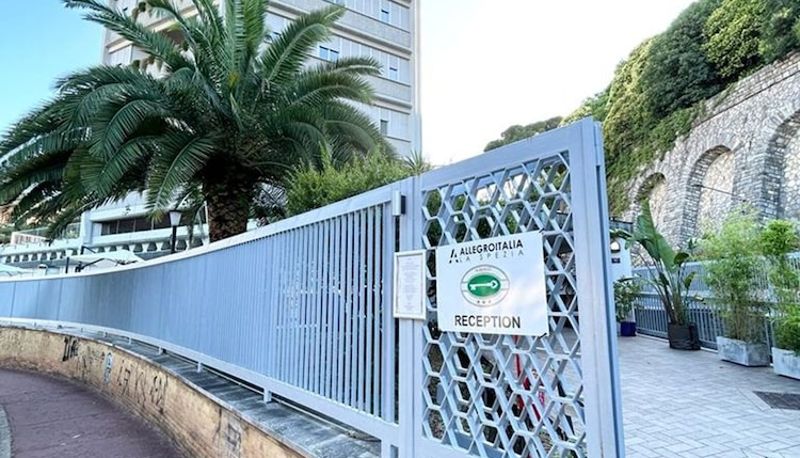インフォメーションセンター - AllegroItalia La Spezia