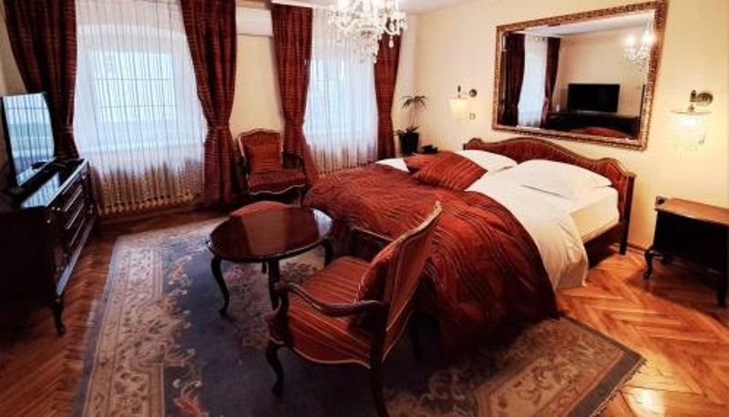 Bilgi - Hotel Livadić