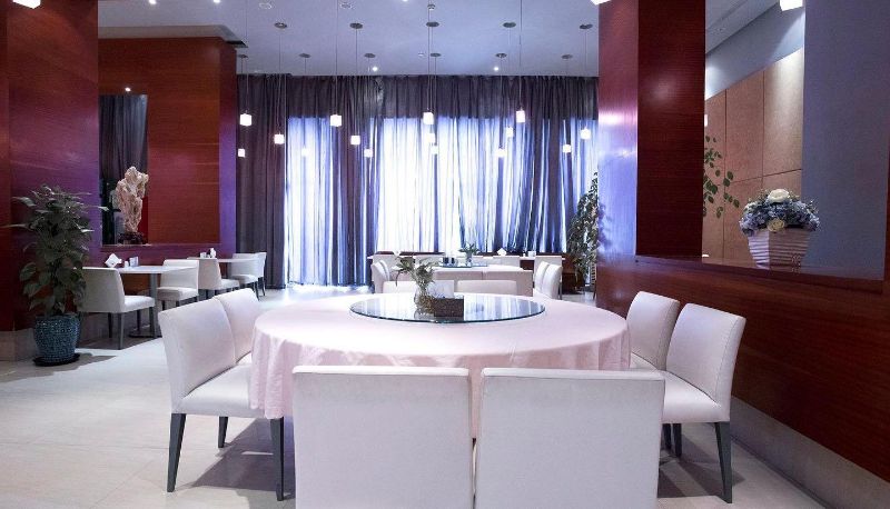 Restaurant - Baiyulan Business Hotel (Shanghai Lujiazui Binjiang Branch) Lujiazui