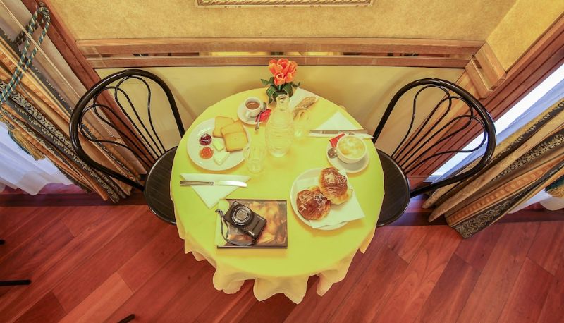 Bilgi - Hotel Pomezia