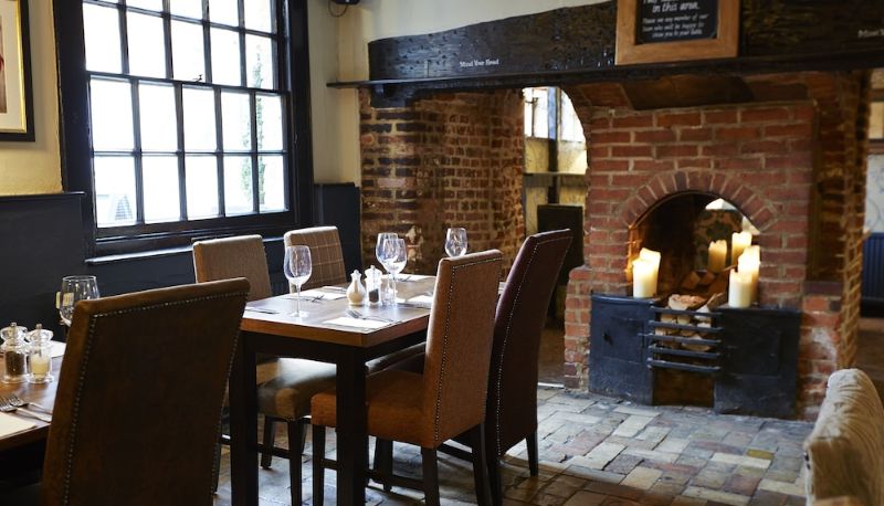 Ristorante - Bull Hotel Halstead by Greene King Inns