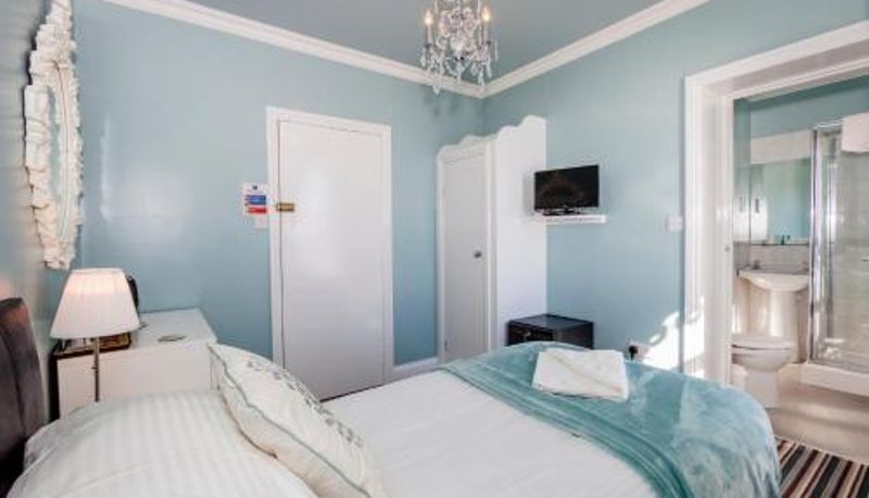 Habitación - East Beach Hotel