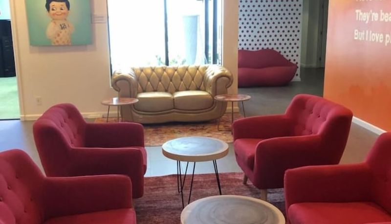 Hal - Shelter Hotel Los Angeles