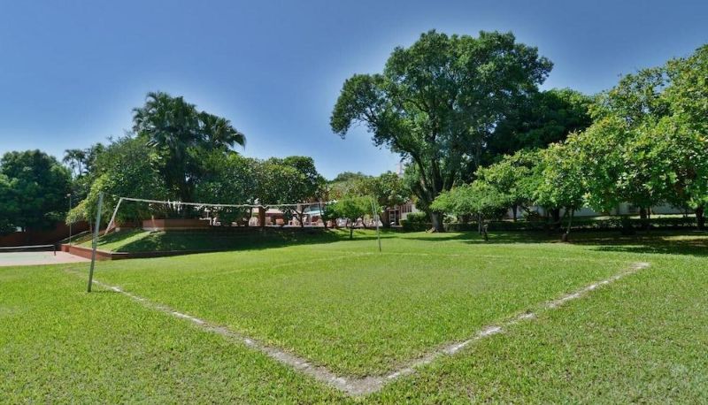 Sporteinrichtungen - Deville Express Guaíra