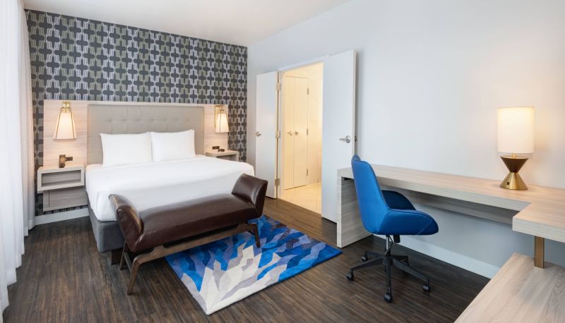 Room - Courtyard by Marriott Atlanta Downtown