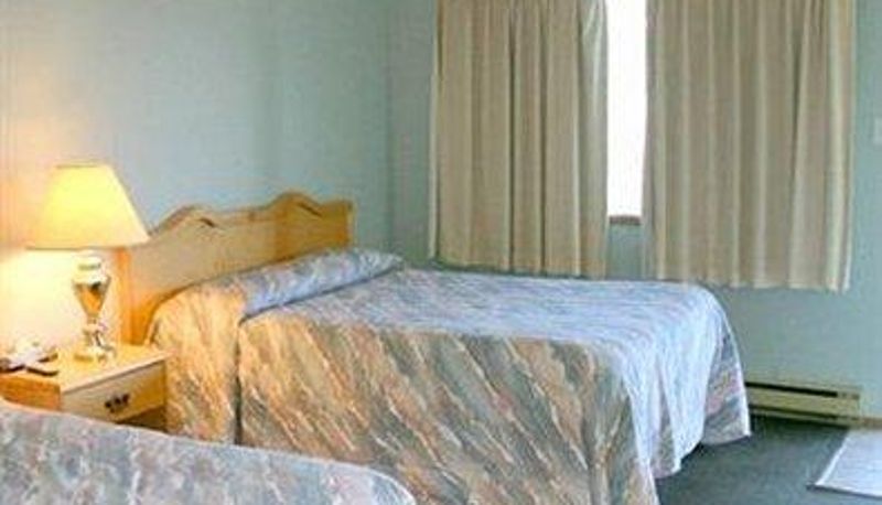 Zimmer - Pleasant Valley Motel