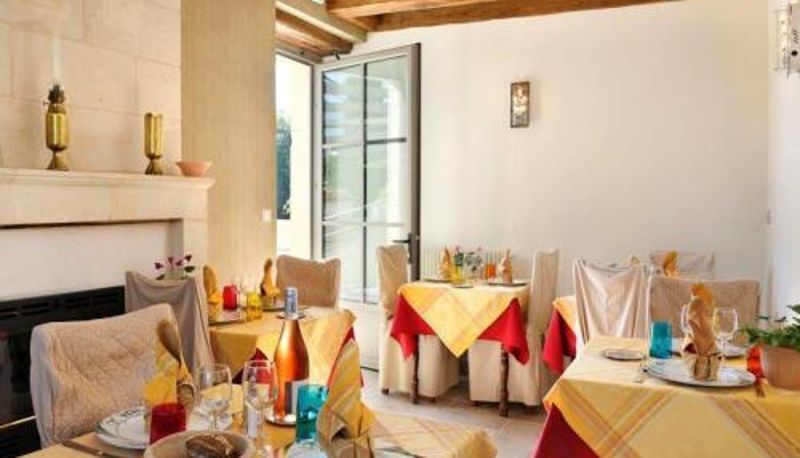 Sala śniadaniowa w restauracji - Hôtel Auberge de la Bonde logis Logis