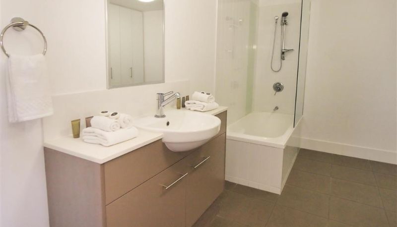 Kamer - Oaks Townsville Gateway Suites