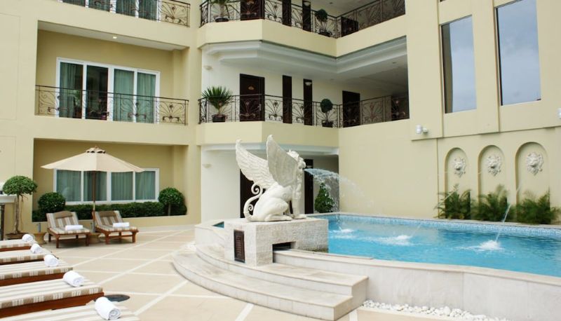 Pool - LK Residence