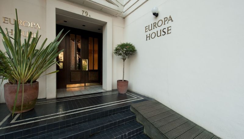 Información - Europa House Apartments