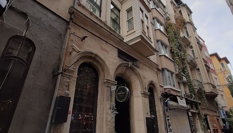 Info - West Pera Hotel