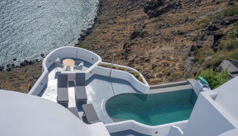 Havuz - IKIES Santorini