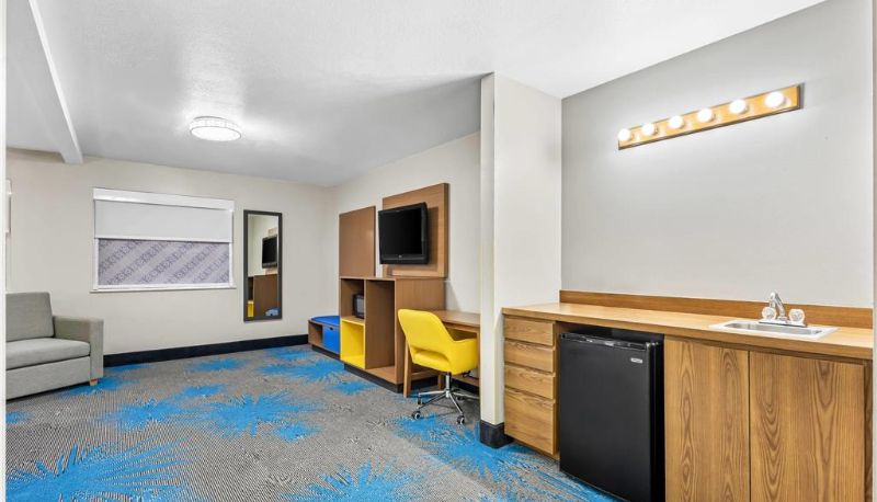 Zimmer - Days Inn by Wyndham Mitchell SD