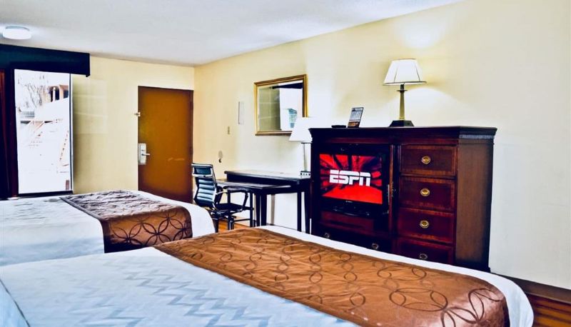 Camera - Days Inn by Wyndham Burleson Ft. Worth