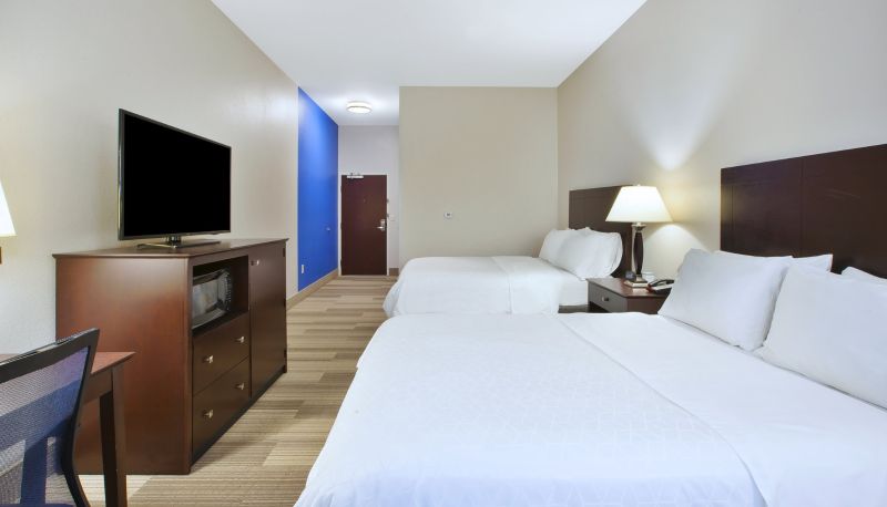Oda - Holiday Inn Express & Suites NILES by IHG